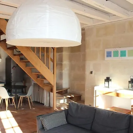 Charmant Duplex Rue Colbert *